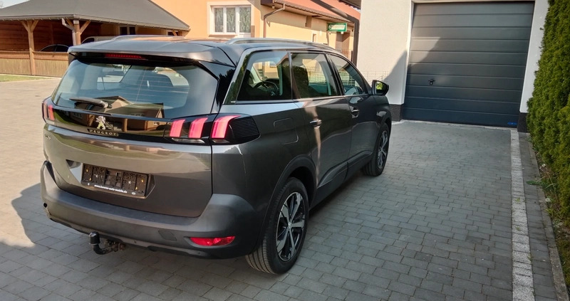 Peugeot 5008 cena 67600 przebieg: 110000, rok produkcji 2019 z Tarnogród małe 277